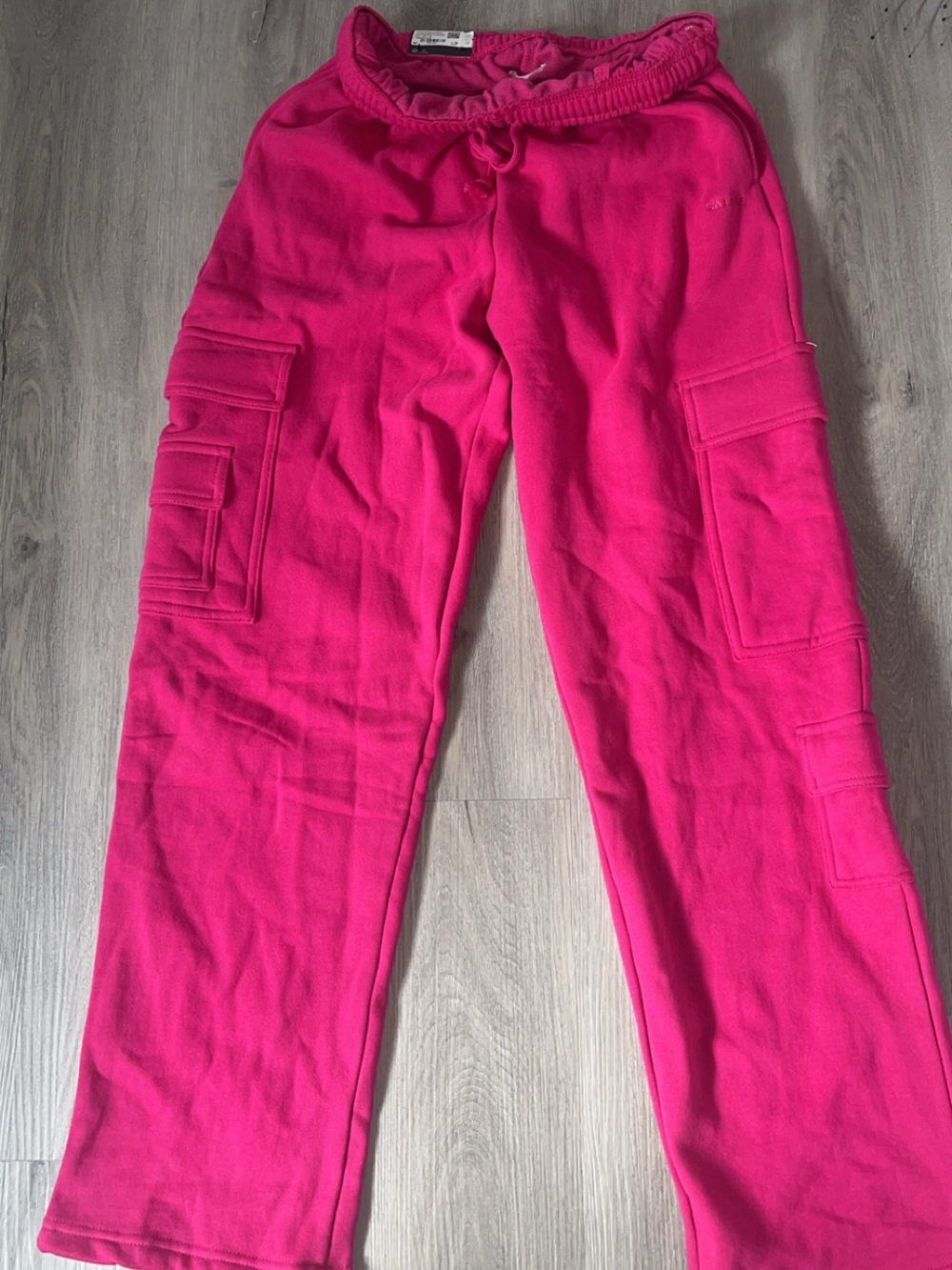 Garage Cargo Sweatpants - Raspberry Cheeks
